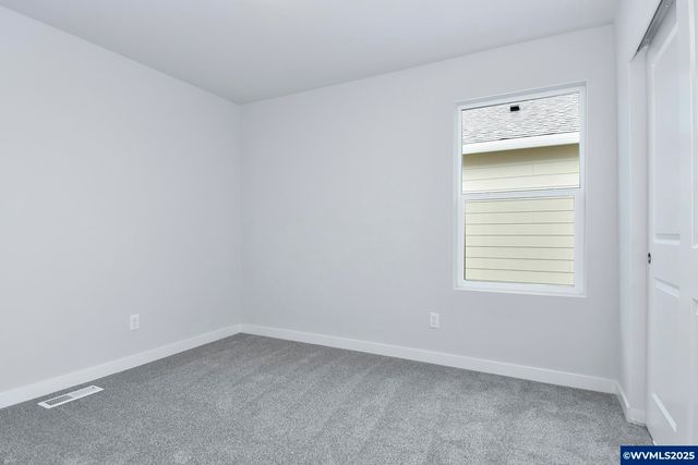 1393 Owl Av, Woodburn, OR 97071