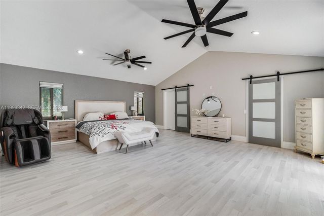 6252 NW 65th Ter, Parkland, FL 33067