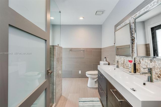6252 NW 65th Ter, Parkland, FL 33067