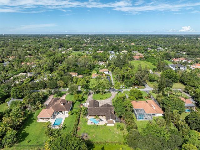 6252 NW 65th Ter, Parkland, FL 33067