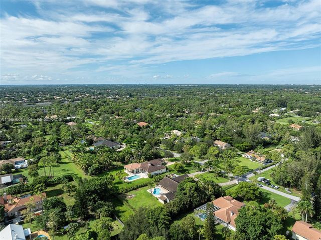 6252 NW 65th Ter, Parkland, FL 33067