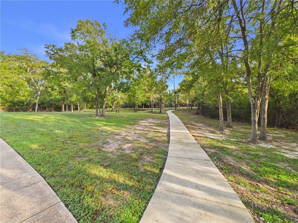 1725 Harvey Mitchell Parkway S 1333, College Station, TX 77840 — photo 5