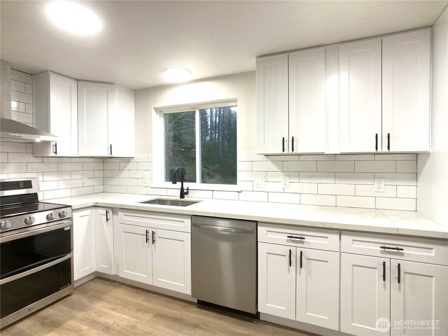 1471 SE Binns Swiger Loop Road, Shelton, WA 98584