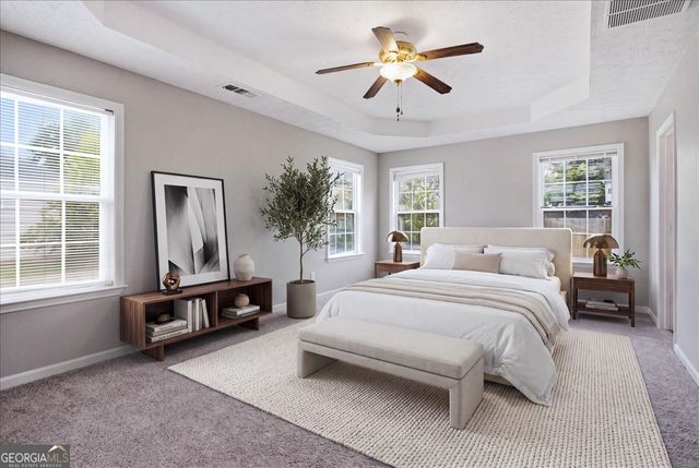 8039 Mustang Lane, Riverdale, GA 30274