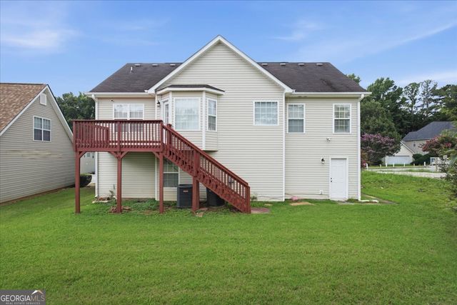 8039 Mustang Lane, Riverdale, GA 30274