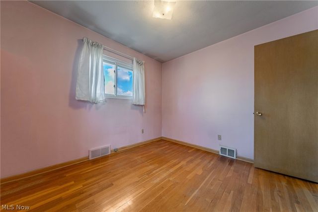 5884 Michael Drive, Brook Park, OH 44142