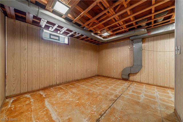 5884 Michael Drive, Brook Park, OH 44142