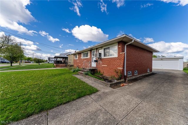 5884 Michael Drive, Brook Park, OH 44142