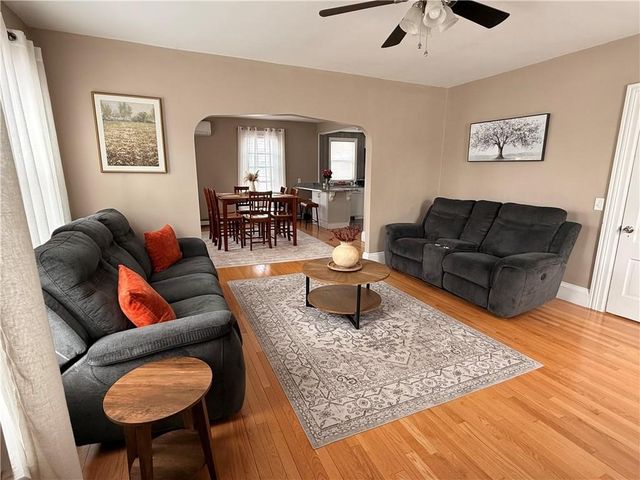 1289 Cranston Street, Cranston, RI 02920