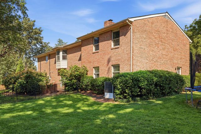 4328 Harts Court, Paducah, KY 42001