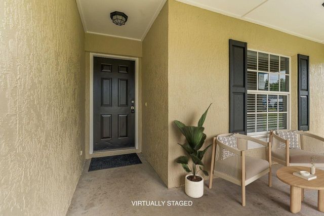 225 12th Street SW, Vero Beach, FL 32962