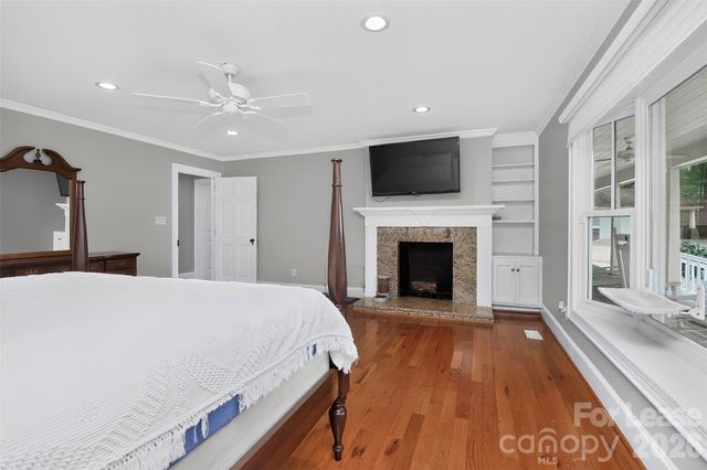 9704 Saddle Avenue, Waxhaw, NC 28173