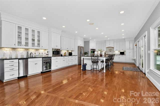 9704 Saddle Avenue, Waxhaw, NC 28173
