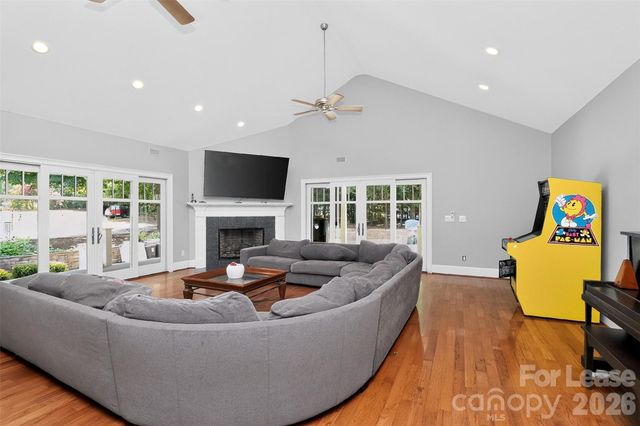 9704 Saddle Avenue, Waxhaw, NC 28173