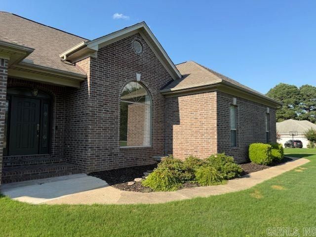 226 Mackenzie Lane, Hensley, AR 72065