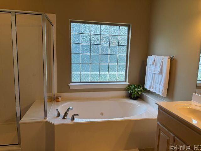 226 Mackenzie Lane, Hensley, AR 72065