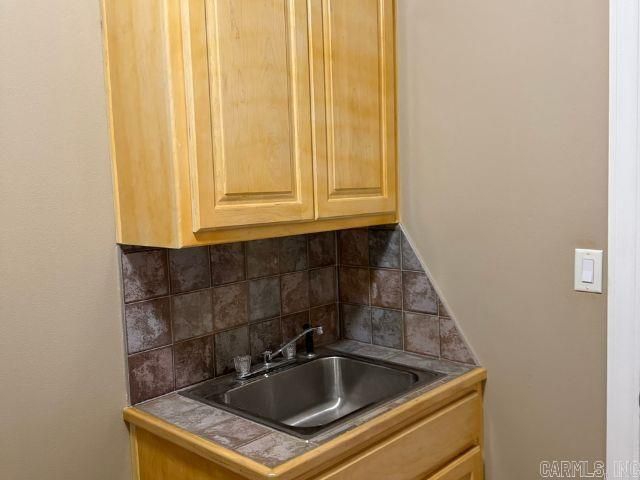 226 Mackenzie Lane, Hensley, AR 72065