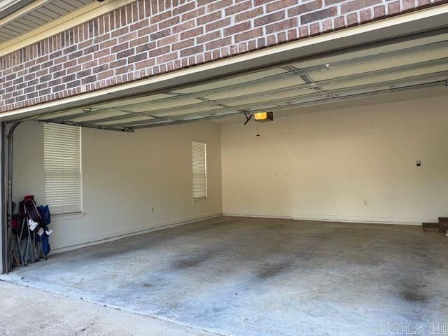 226 Mackenzie Lane, Hensley, AR 72065