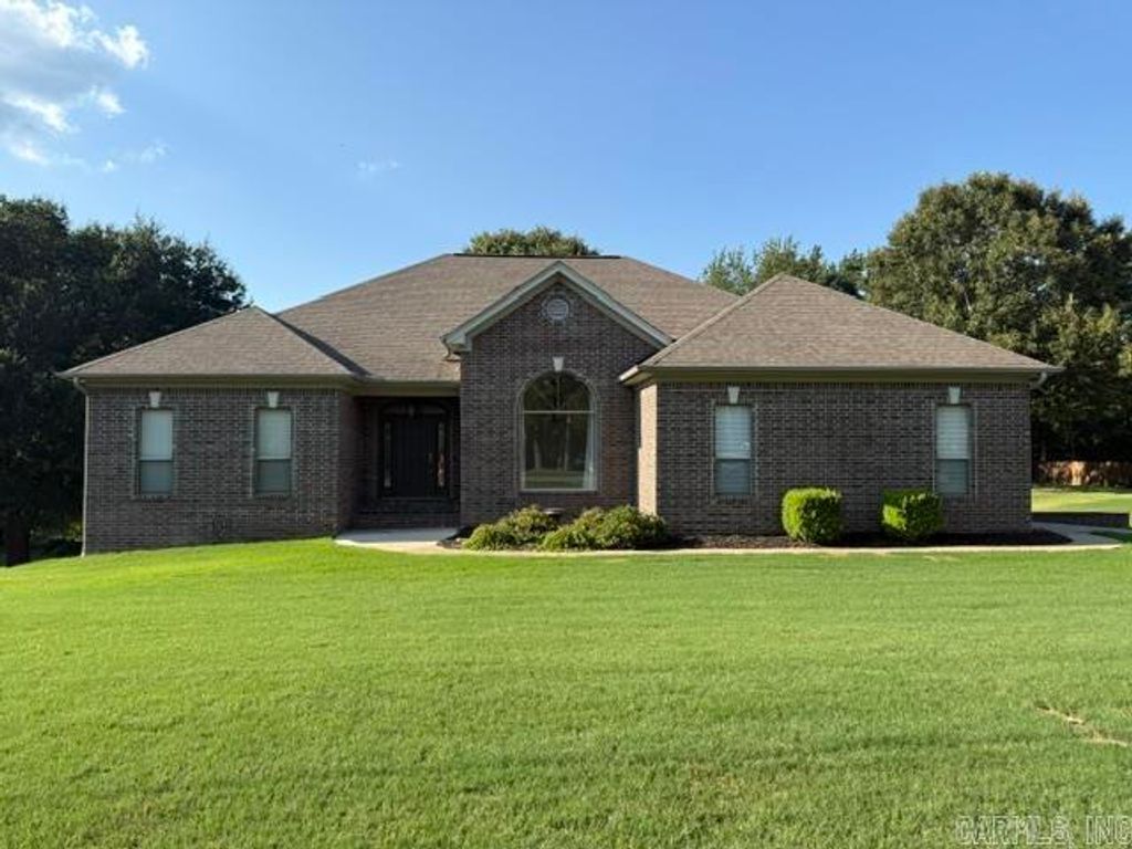226 Mackenzie Lane, Hensley, AR 72065