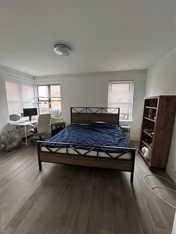 3000 Valentine Avenue 3E, Bronx, NY 10458