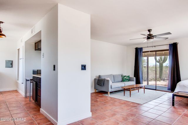 4410 W Ironwood Hill Drive, Tucson, AZ 85745