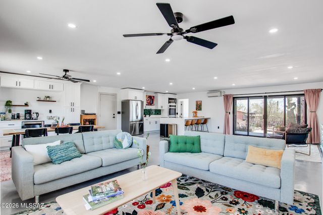 4410 W Ironwood Hill Drive, Tucson, AZ 85745