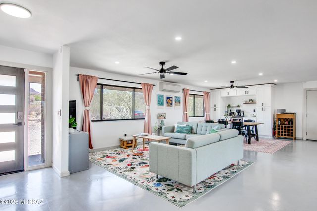 4410 W Ironwood Hill Drive, Tucson, AZ 85745