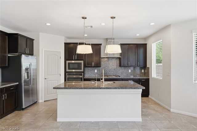 6144 Barby Cove Street, Las Vegas, NV 89148