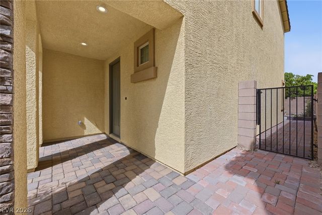 6144 Barby Cove Street, Las Vegas, NV 89148