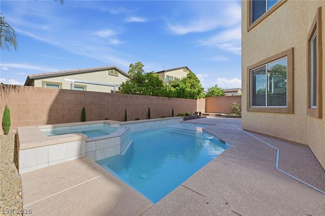 6144 Barby Cove Street, Las Vegas, NV 89148