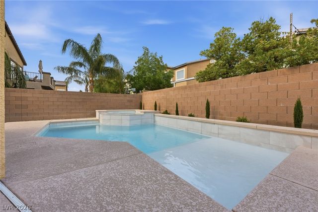 6144 Barby Cove Street, Las Vegas, NV 89148