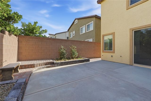 6144 Barby Cove Street, Las Vegas, NV 89148