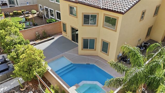 6144 Barby Cove Street, Las Vegas, NV 89148
