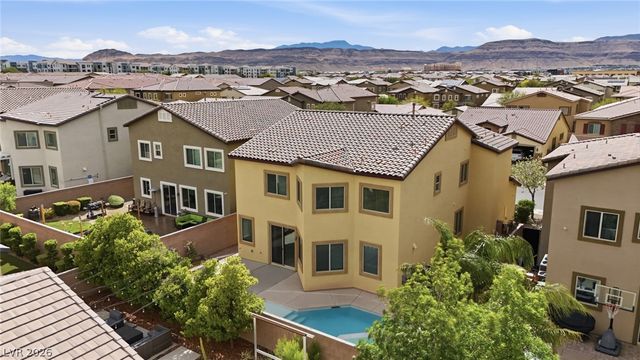 6144 Barby Cove Street, Las Vegas, NV 89148