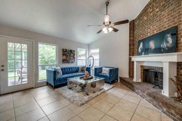 1518 Coffeyville Trail, Grand Prairie, TX 75052