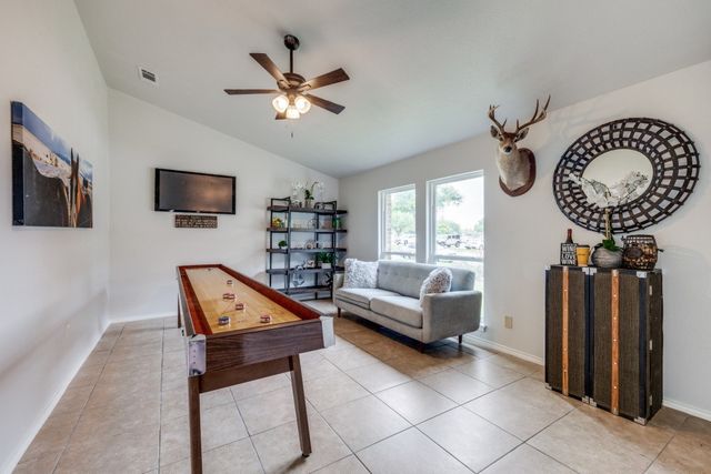 1518 Coffeyville Trail, Grand Prairie, TX 75052