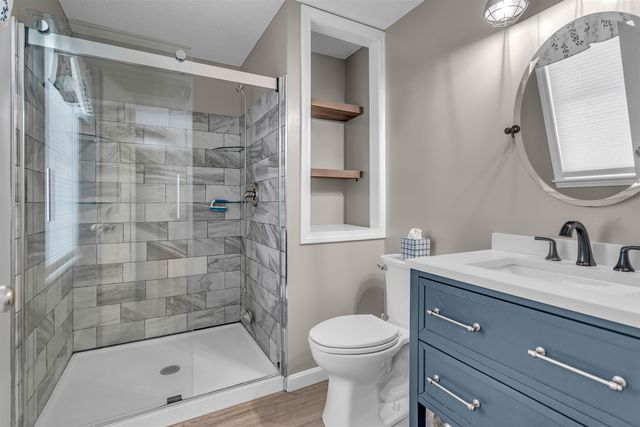 22 Parker Drive, Merrimack, NH 03054