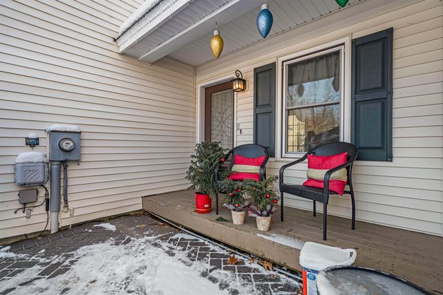 22 Parker Drive, Merrimack, NH 03054