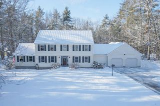 22 Parker Drive, Merrimack, NH 03054