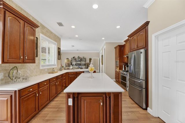 2713 PARK MEADOW DRIVE, Valrico, FL 33594