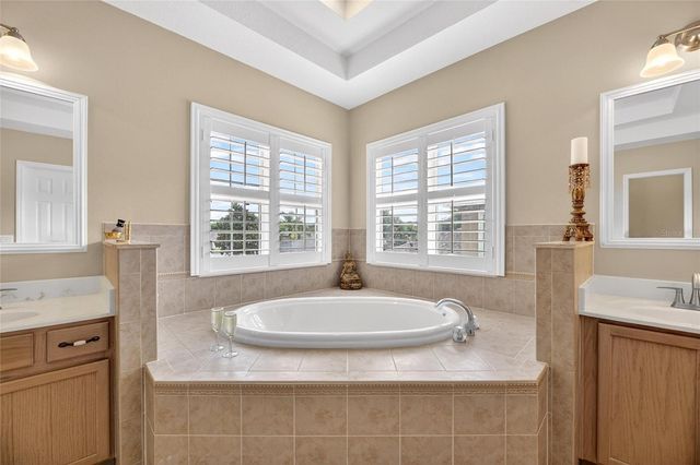 2713 PARK MEADOW DRIVE, Valrico, FL 33594