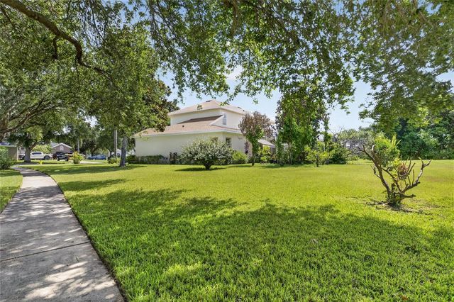 2713 PARK MEADOW DRIVE, Valrico, FL 33594