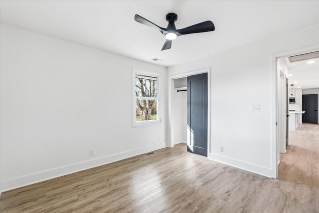 222 Jacksonian Dr, Hermitage, TN 37076