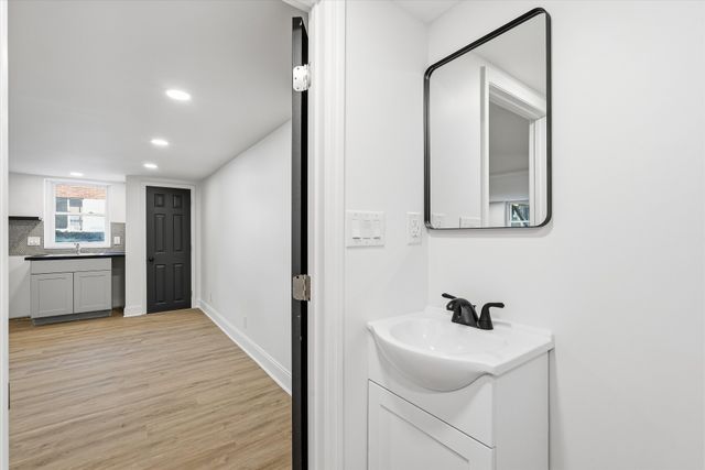 222 Jacksonian Dr, Hermitage, TN 37076