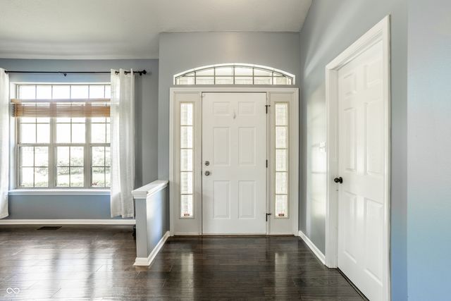 3129 Bretton Court, Indianapolis, IN 46268