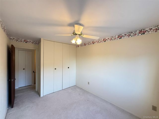 1801 Holly Walk, Poughkeepsie, NY 12603