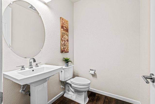 1784 Water Lily Ct, Lathrop, CA 95330
