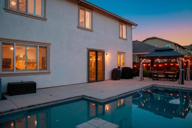 1784 Water Lily Ct, Lathrop, CA 95330