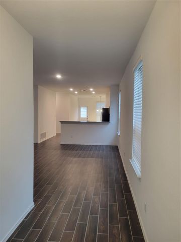 549 Pickrell LOOP, Liberty Hill, TX 78642