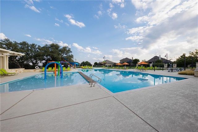 549 Pickrell LOOP, Liberty Hill, TX 78642